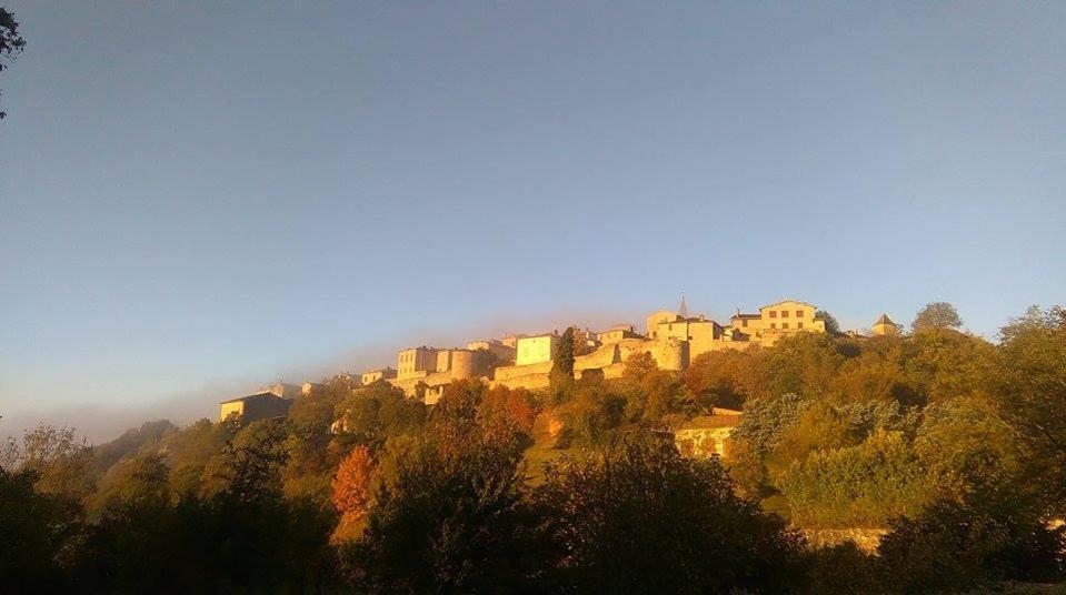 Seuls En Pleine Nature - Gite La Cote Blanche Puygaillard-de-Quercy Zewnętrze zdjęcie
